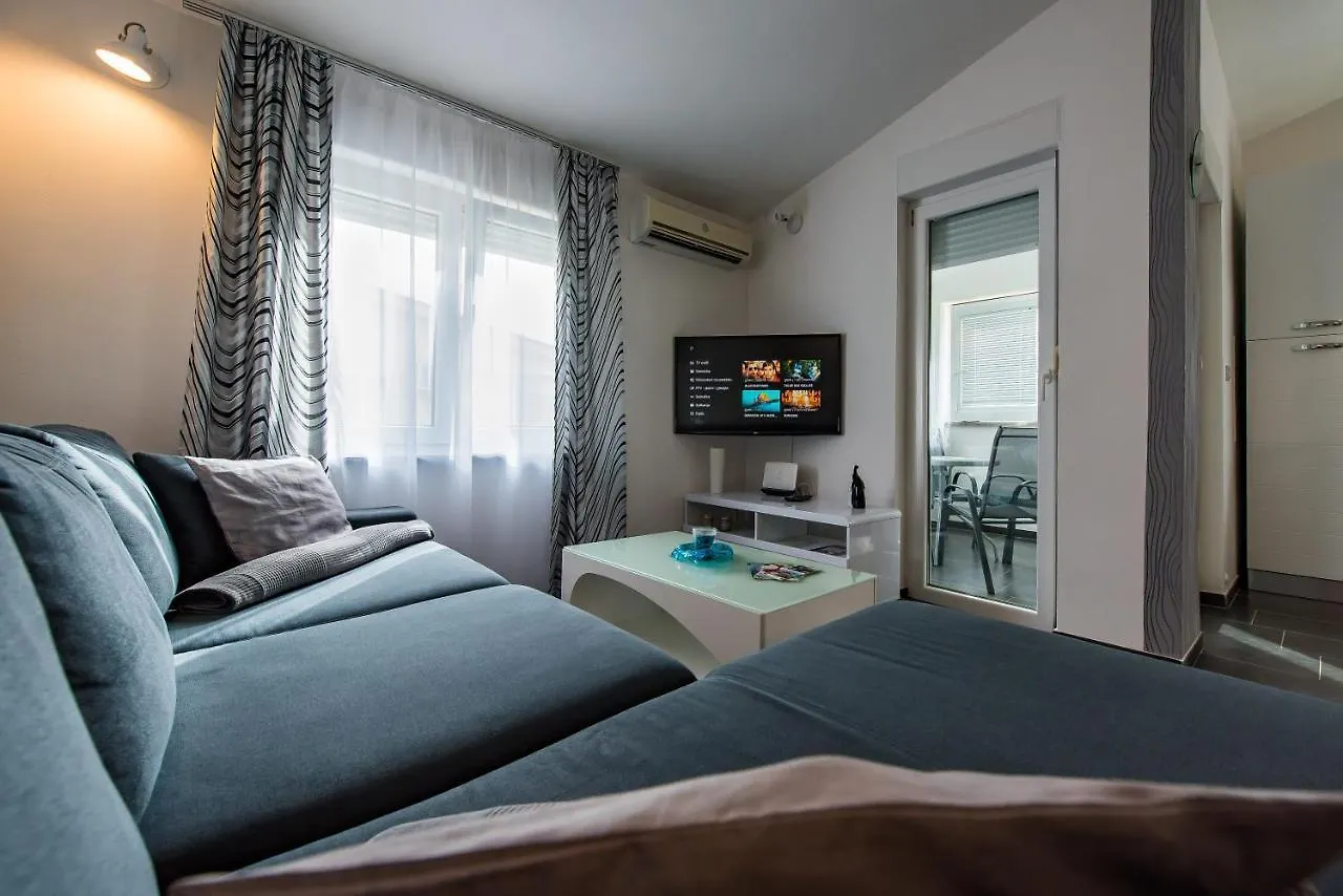 Sunset Apartment Zadar 0*,